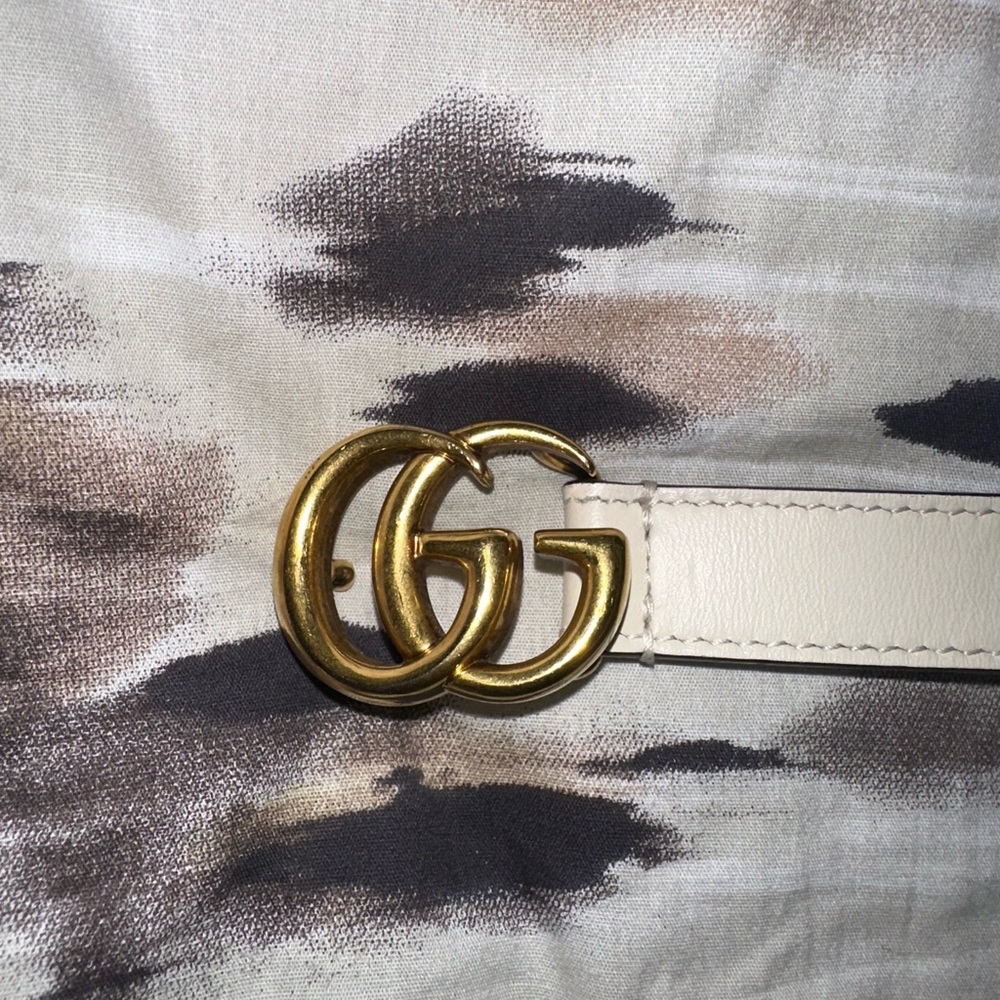 Gucci Women's Leather Belt with Gold GG Buckle